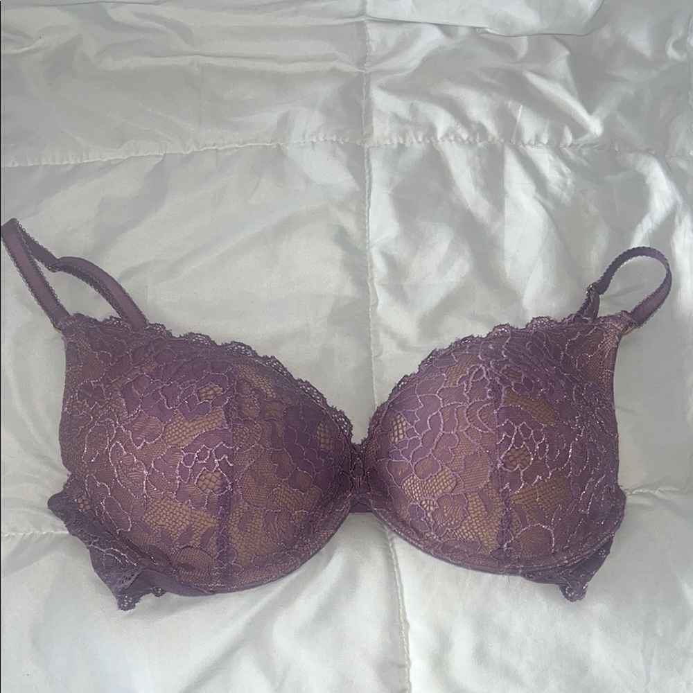 Victoria’s Secret Purple Push-Up Lace Bra Size 34D with Convertible Straps
